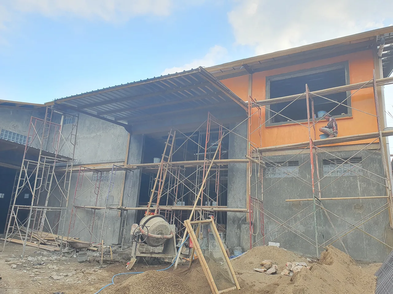 Pembangunan pabrik, struktur baja dan lantai kerja